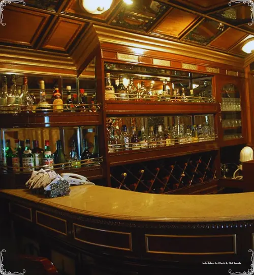Palace On Wheels Bar