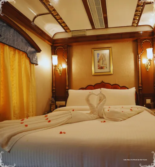 The Golden Chariot Luxury Cabin